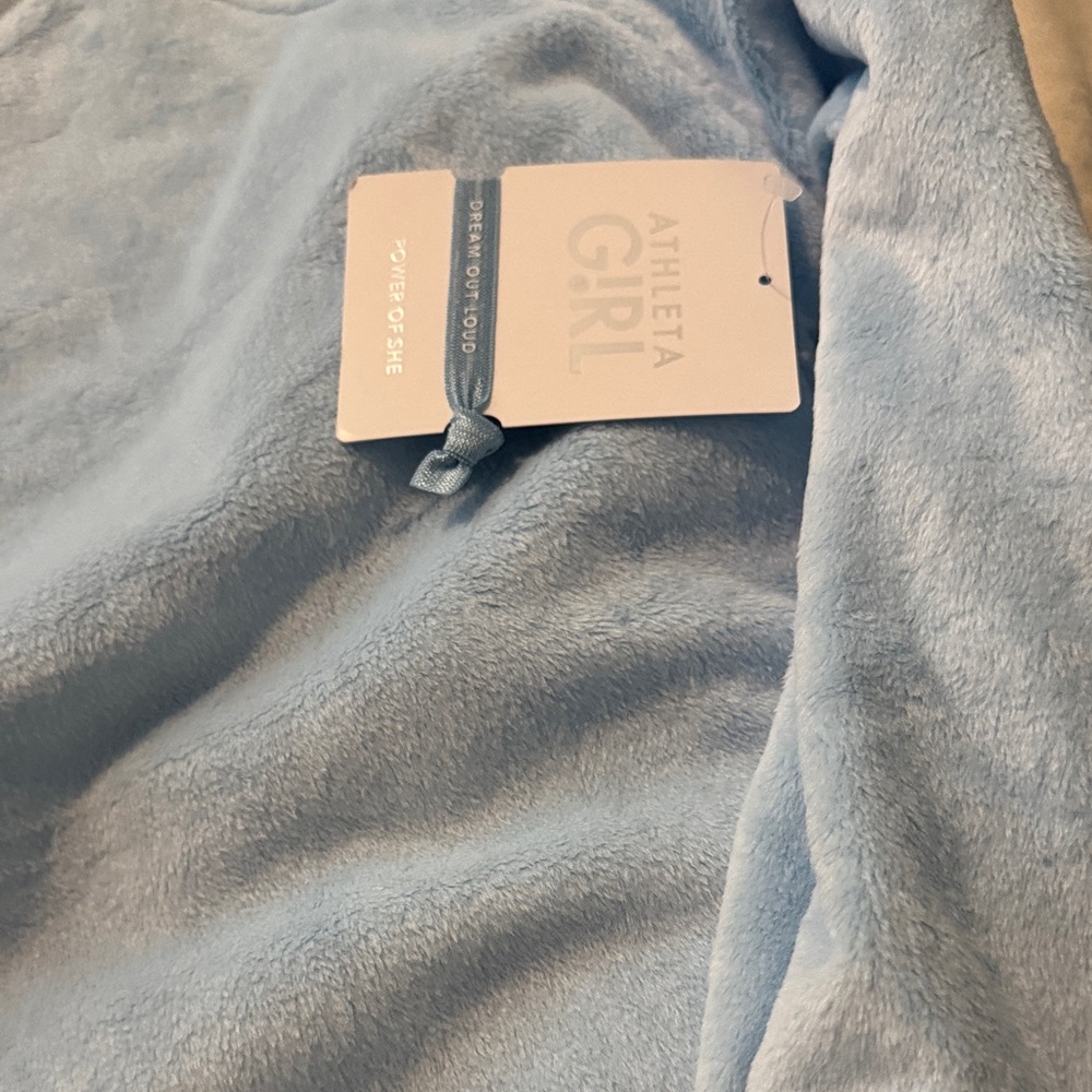 Athleta Bundle - Picture 4 of 10